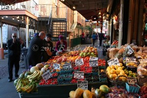 scene of vegetables of Pikes Place